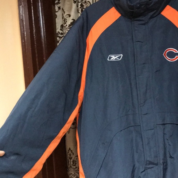 NFL Chicago Bears Reebok Parka Jacket With Matching Beanie Included - Picture 5 of 14
